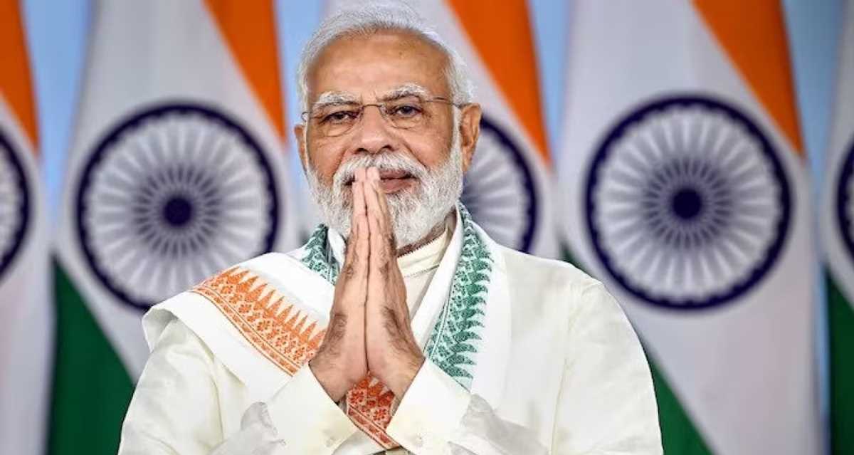 देश अब गुलामी की मानसिकता से मुक्ति और विरासत पर कर रहा गर्व : पीएम मोदी देश अब गुलामी की मानसिकता से मुक्ति और विरासत पर कर रहा गर्व : पीएम मोदी